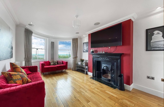 Port front on property Paragon!