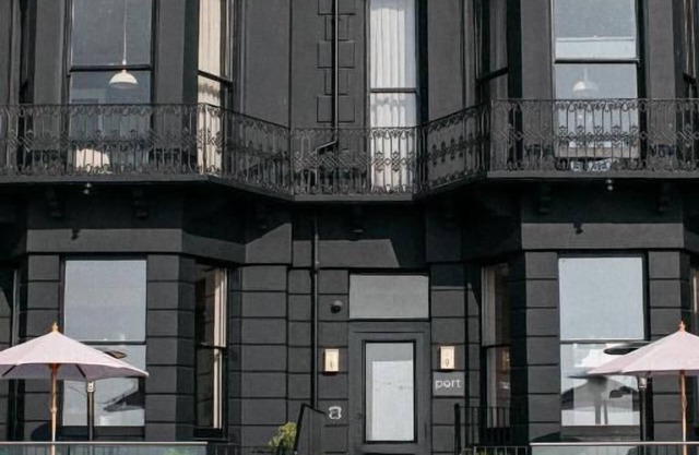 Port Hotel
