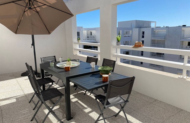 Port Leucate: T4 Duplex Climatisé, 8 Pers, 400m Plage, Terrasses Est, Parking Sécurisé