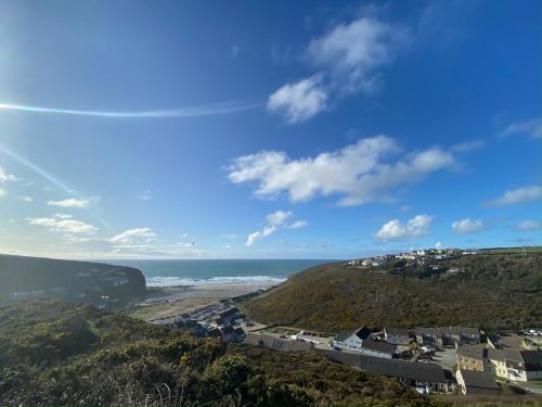Porthtowan flat, 2 min walk from beach