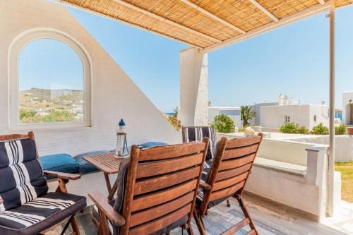 Porto Galini Tinos Syros 105