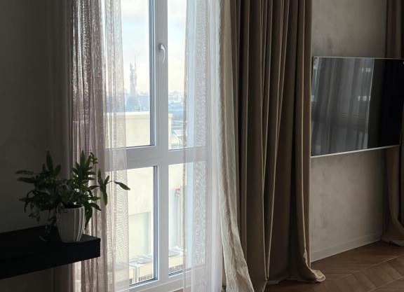 Power apartment with Lavra view
