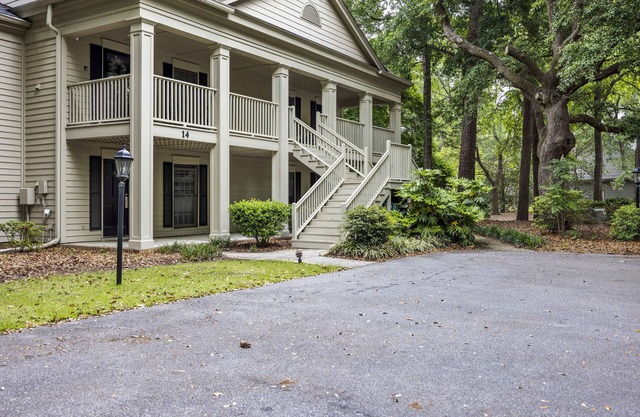 PP 14-2 2 bedroom condo on ground level in Pawleys Plantation!