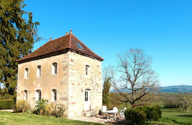 Premier gîte de Bouton by Interhome