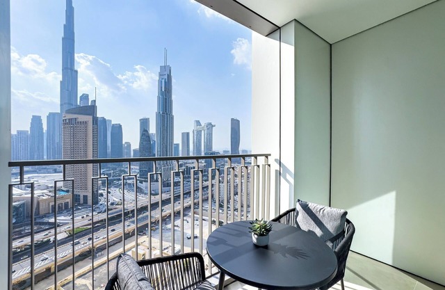 Premium 3BR + Burj Khalifa and Fountain Views