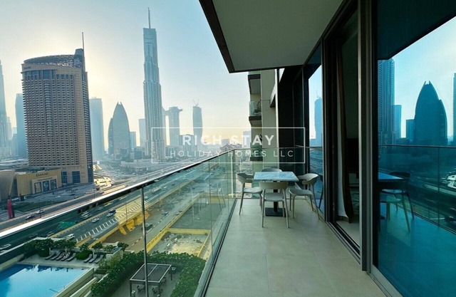 Premium 3BR with Burj Khalifa & Dubai Mall view