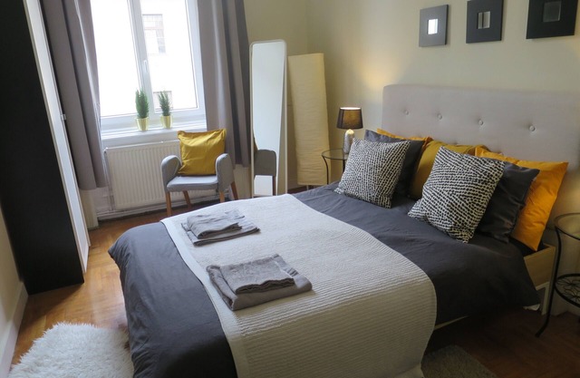 Pretty Central 5 bedroom flat