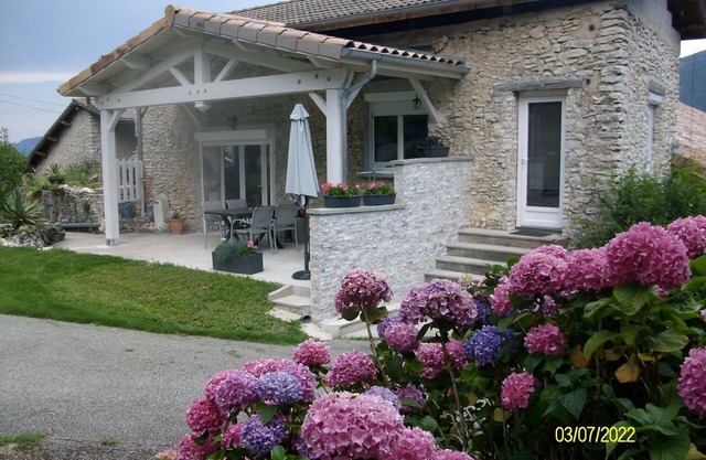 Pretty house at the foot of the Vercors Natural Massif