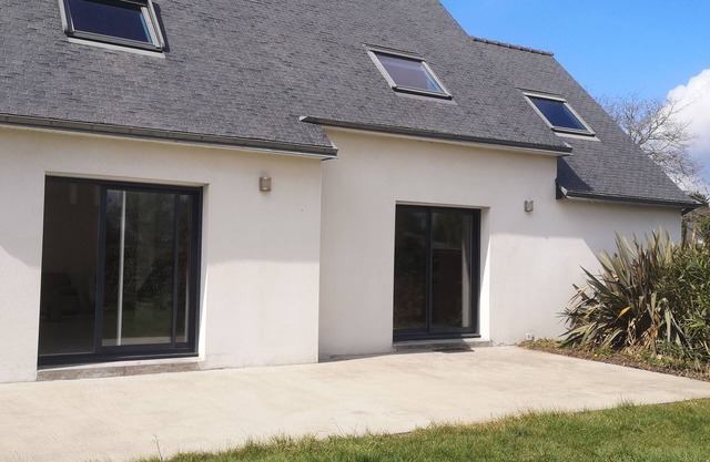 Pretty, quiet house 5 minutes from the beach