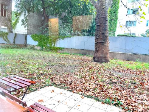 Prime Stay - Modern 3-Bedroom Family Apartment with Terrace