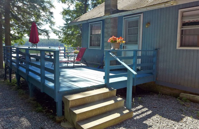 PRIME Waterfront Few choice weeks AVAILABLE