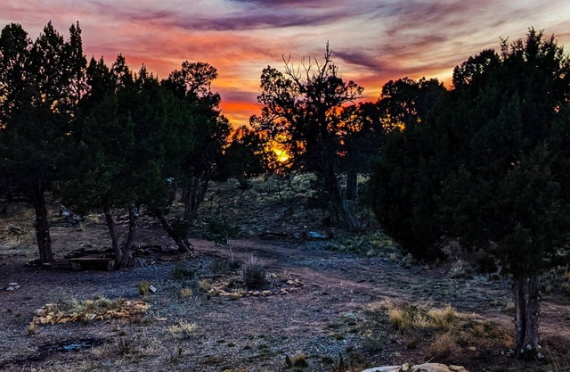 PRIMITIVE CAMPING W/VIEWS OF MESA VERDE NATIONAL PARK & SLEEPING UTE