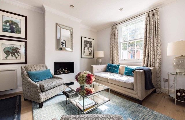 Prince Luxe – 4 Bedroom House in Chelsea
