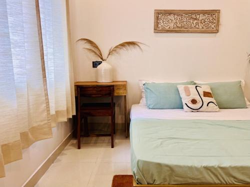 Prithvi Hotel - Aesthetic Rooms With Netflix, AC In Upper Tapovan
