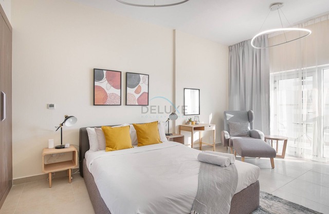 Private Balcony with Peaceful Community View Studio, Azizi Samia, Jebel Ali