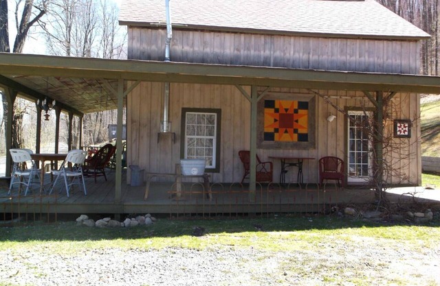 Private, charming cottage