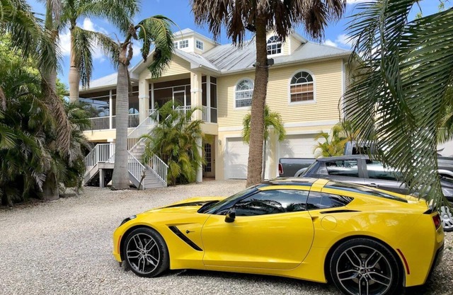 Private for Couple or Single - Beach only 2 miles
