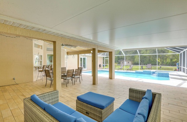 Private Fort Myers Escape w/Screened Pool & Lanai