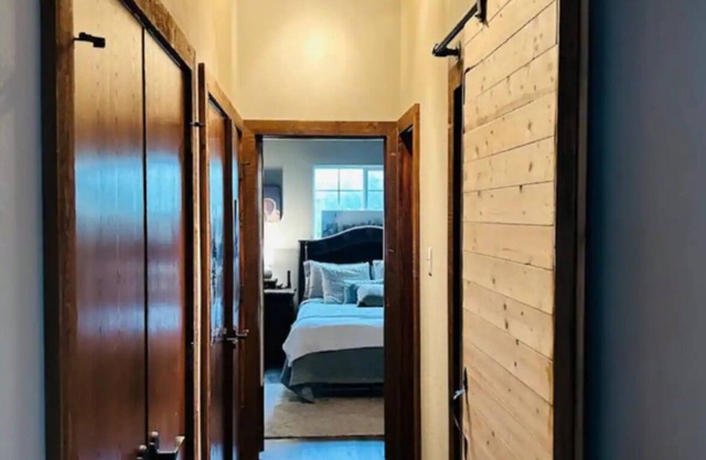 Private Guesthouse in Venus