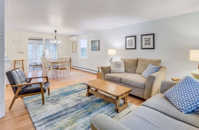 Private Home in Peaceful Brewster Neighborhood