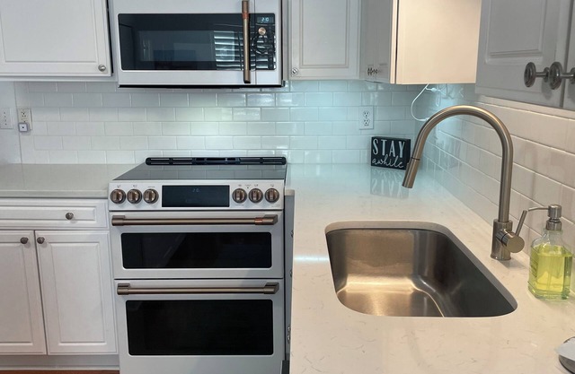 Private Home Mount Pleasant SC-Vacation Rental - Month/week discount