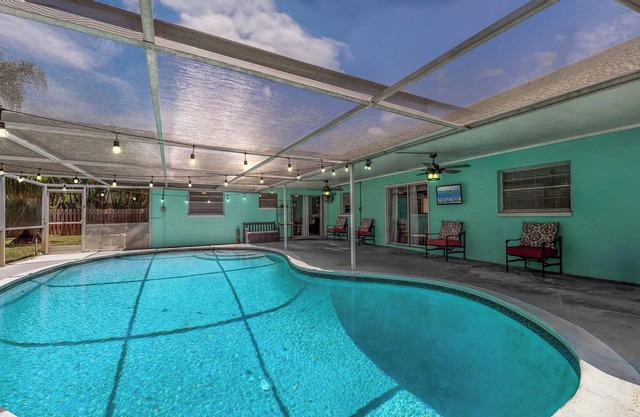 Private Pool | Pet-Friendly! | Minutes to Beach & Golf | FLMEL1