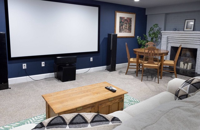 Private Suite : Outdoor and movie lover's dream