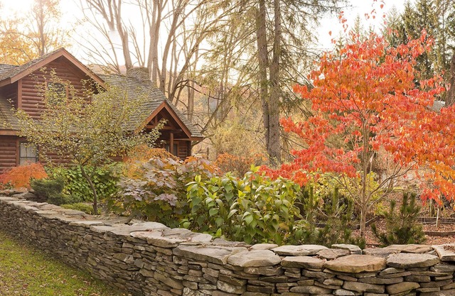 Private Waterfront Log Home on the Delaware River - Upstate Catskills