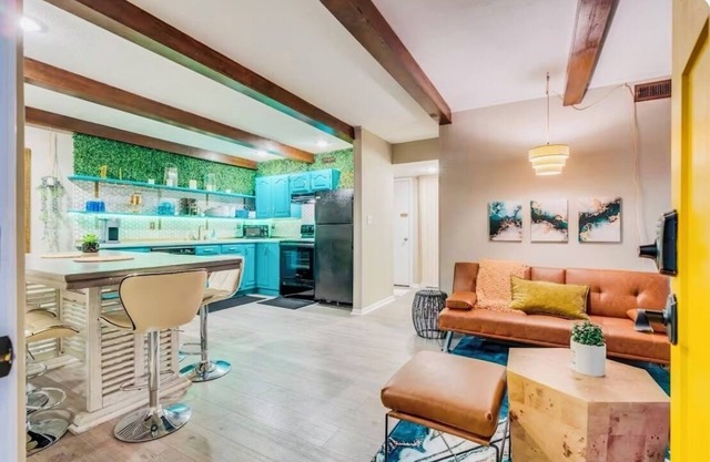 PrivateOasis Grill-Firepit-Private Hike-Gameroom-DTJC-King-Queen-2Futons-I26ETSU