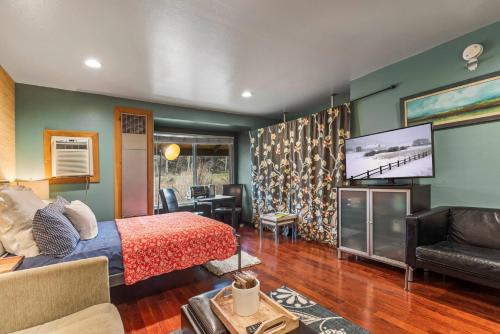 Prospector Lodge 217 by Moose Management