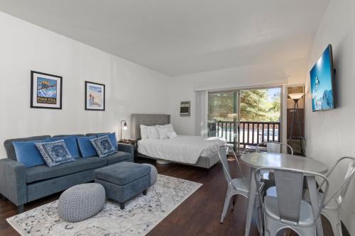 Prospector Lodge 811 by Moose Management