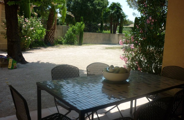 Provençal house with private poolnLOU MAS PEYRETTES
