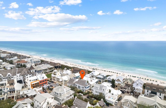 Providence Carriage in Rosemary Beach, Fully Renovated, 3rd tier from gulf with gulf view