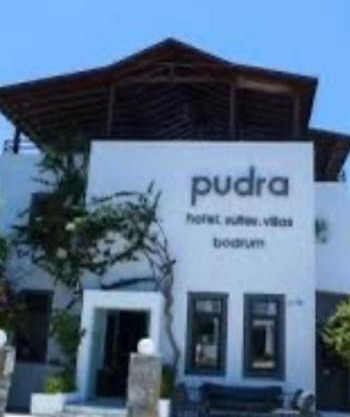 Pudraa Hotel