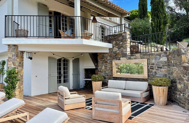 Pura Vida, 5-bedroom villa with sea view