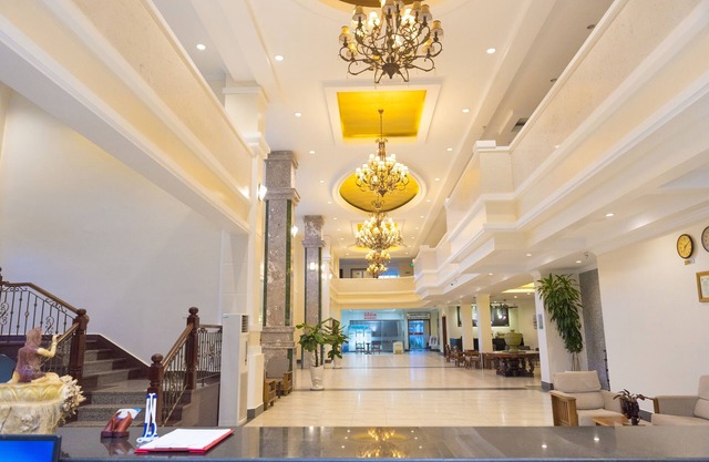 Pursat Riverside Hotel and Spa