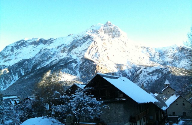 Puy Saint Vincent Les Pres 1400: Chalet - Puy saint vincent 1400