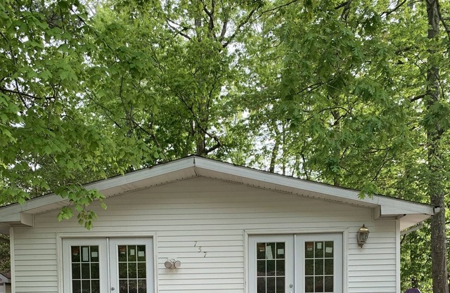 Quaint Ocean Pines Home mins from Ocean City, Casino, Golf