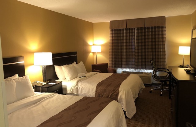 Quality Inn & Suites Sun Prairie Madison East