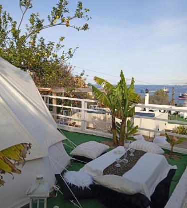 Queens Luxury Glamping