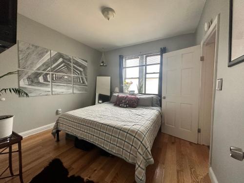 Queens Quarters