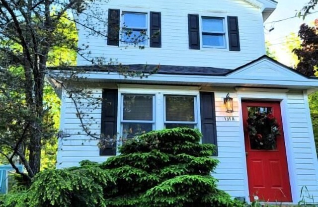 Quiet 1 BR Bar Harbor Home, sleeps 2-4, walk to downtown