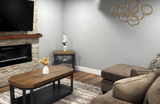 Quiet 2BR Albemarle Suite Patio & Firepit Near Morrow Mountain