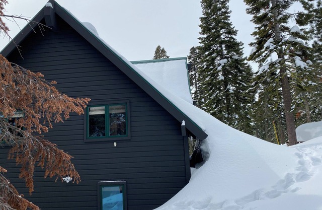 Quiet 3-bedroom cabin in west Tahoe