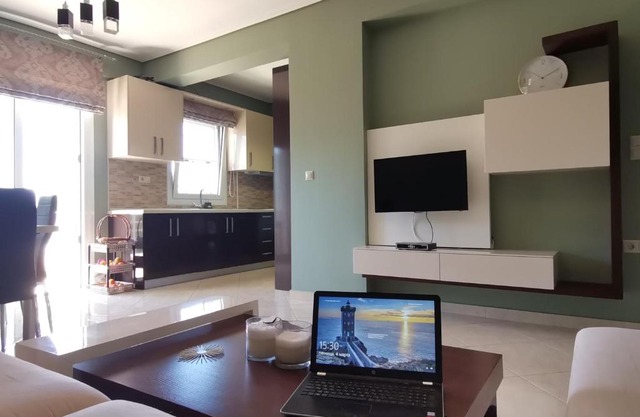 Quiet apartment in a private house