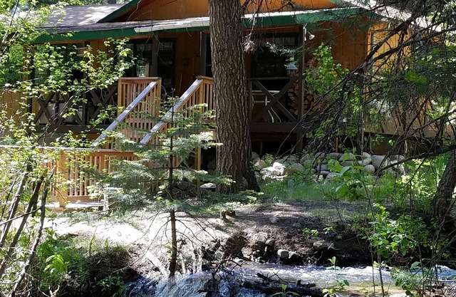 Quiet Arkansas River Hideaway
