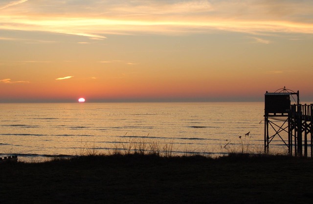 Quiet beachfront gîte, sleeps 2