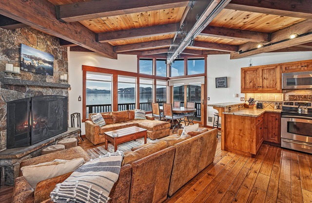Quiet Lakefront Tahoe Condo with 180º Views, Close to Skiing and Downtown Tahoe City!
