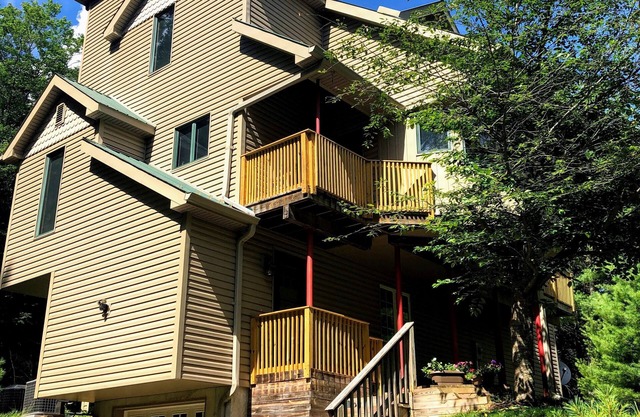 Quiet Narrowsburg Getaway - Near Delaware River, Hiking Trails, & Private Lake