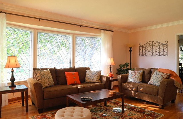 Quiet Neighborhood Executive Retreat- Home away from Home